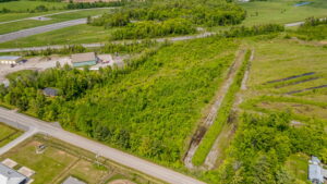 10 web or mls 2473 russett dr 1