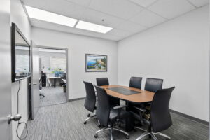 22 web or mls 2405 st laurent blvd