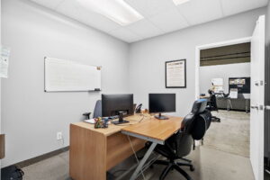 26 web or mls 1228 old innes rd