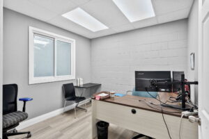 34 web or mls 1228 old innes rd