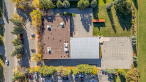 28 web or mls 2181 thurston dr