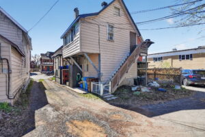 65 web or mls 464 somerset st w