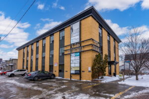 1 web or mls 376 churchill ave n