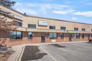 3 web or mls 1235 newmarket st 6