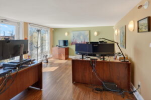 28 web or mls 464 somerset st w