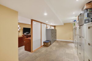 34 web or mls 464 somerset st w