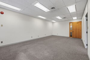 24 web or mls 1956 robertson rd 201